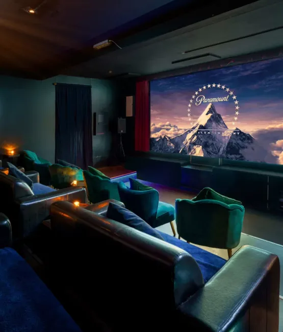 Private Cinema